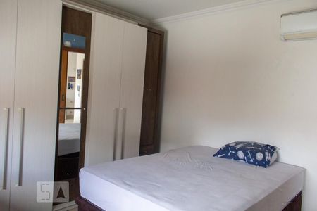 Quarto de apartamento à venda com 1 quarto, 38m² em Santana, Porto Alegre