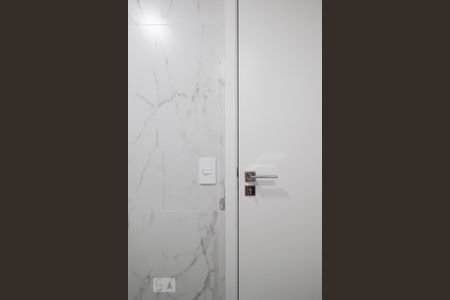 Apartamento para alugar com 31m², 1 quarto e sem vaga Apartamento para alugar com 31m², 1 quarto e sem vagaBanheiro