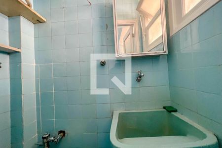 Apartamento à venda com 77m², 3 quartos e sem vagaÁrea de Serviço