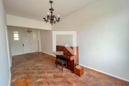 Apartamento à venda com 77m², 3 quartos e sem vagaSala