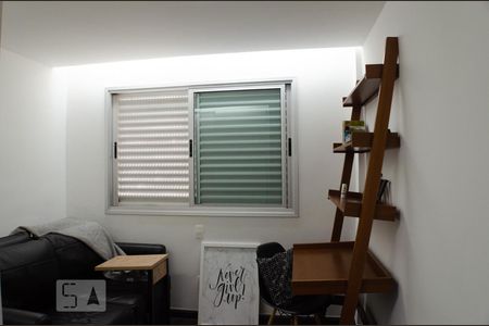 Apartamento à venda com 120m², 3 quartos e 2 vagasQuarto 2