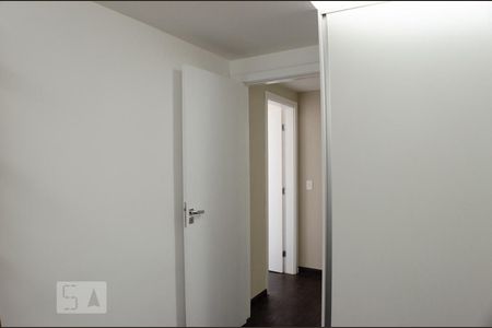 Apartamento à venda com 120m², 3 quartos e 2 vagasQuarto 2