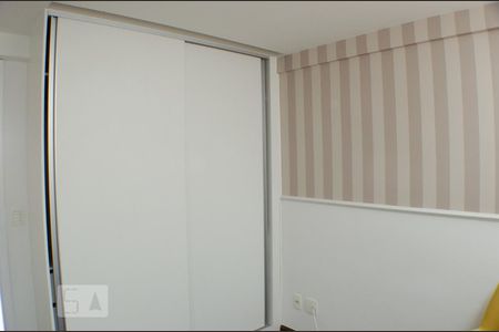 Apartamento à venda com 120m², 3 quartos e 2 vagasQuarto 3