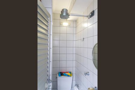 Apartamento à venda com 106m², 3 quartos e 1 vaga Apartamento à venda com 106m², 3 quartos e 1 vagaBanheiro de Serviço