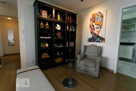 Sala de apartamento para alugar com 2 quartos, 95m² em Vila Andrade, São Paulo
