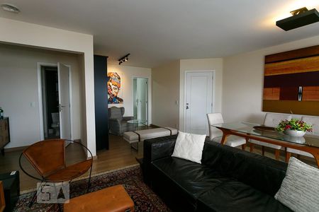 Sala de apartamento para alugar com 2 quartos, 95m² em Vila Andrade, São Paulo