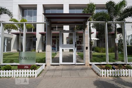 Apartamento à venda com 65m², 2 quartos e 1 vagaFachada