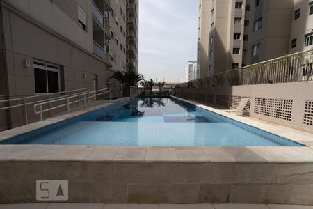 Apartamento à venda com 65m², 2 quartos e 1 vagaPiscinas