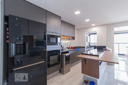 Cozinha de apartamento à venda com 1 quarto, 111m² em Vila Yara, Osasco