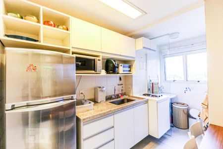 Cozinha de apartamento para alugar com 1 quarto, 34m² em Brooklin, São Paulo