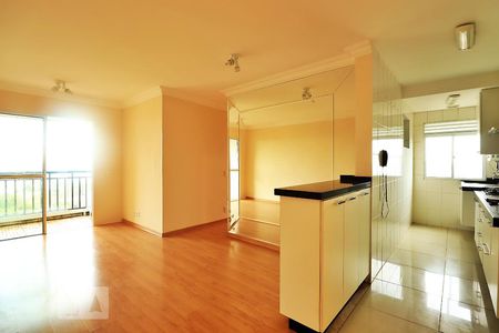 Sala de apartamento à venda com 3 quartos, 67m² em Vila Eldízia, Santo André