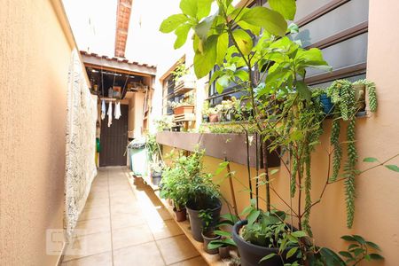 Casa à venda com 130m², 4 quartos e 2 vagasQuintal