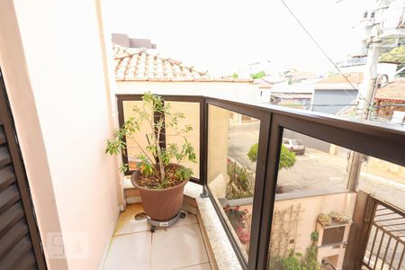 Casa à venda com 130m², 4 quartos e 2 vagasSacada Suíte