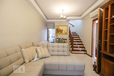 Sala de casa à venda com 4 quartos, 130m² em Vila Carolina, São Paulo