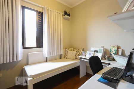 Quarto 1 de casa à venda com 4 quartos, 130m² em Vila Carolina, São Paulo