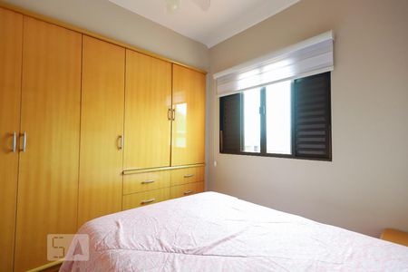 Quarto 2 de casa à venda com 4 quartos, 130m² em Vila Carolina, São Paulo