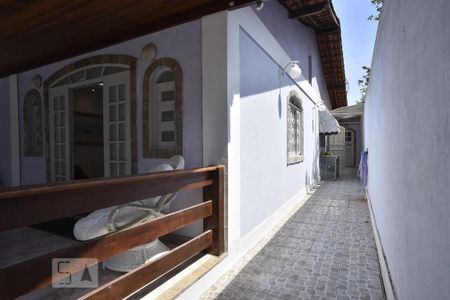 Casa à venda com 500m², 4 quartos e 5 vagasLateral Casa