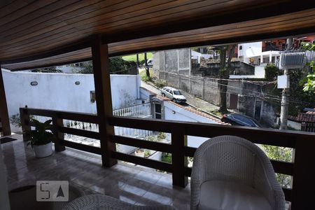 Casa à venda com 500m², 4 quartos e 5 vagasVista da Suíte 2