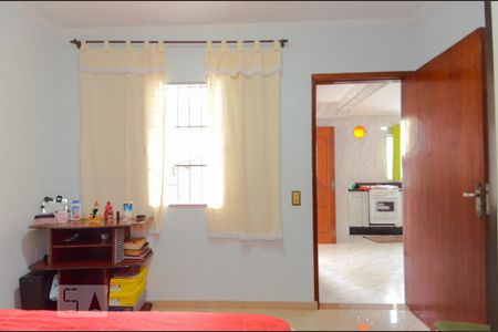 Casa à venda com 293m², 6 quartos e 2 vagasQuarto 3 - Suíte