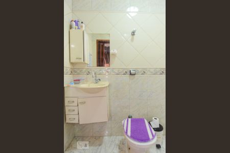 Casa à venda com 293m², 6 quartos e 2 vagasBanheiro da Suíte 3