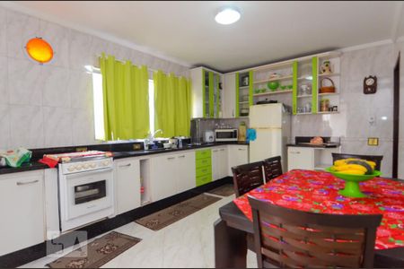 Casa à venda com 293m², 6 quartos e 2 vagasCozinha 1