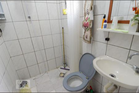 Casa à venda com 293m², 6 quartos e 2 vagasBanheiro da Suíte 4