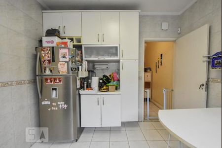 Casa à venda com 150m², 3 quartos e 2 vagasCozinha