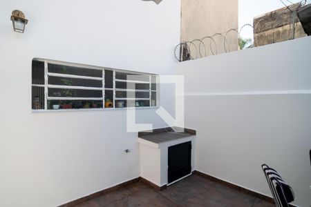 Casa à venda com 150m², 3 quartos e 2 vagas Casa à venda com 150m², 3 quartos e 2 vagasÁrea Externa