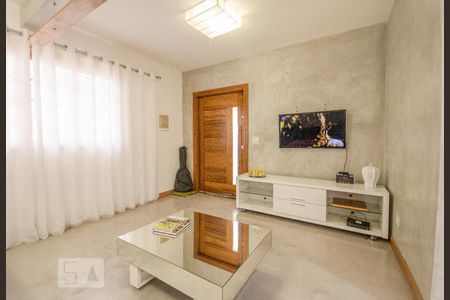 Sala de casa à venda com 3 quartos, 200m² em Vila Guilherme, São Paulo