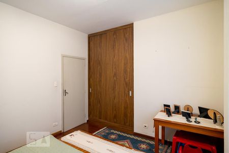 Casa à venda com 200m², 3 quartos e 6 vagasQuarto 2