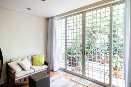 Sala Estar de casa à venda com 3 quartos, 200m² em Brooklin, São Paulo