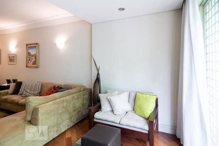 Sala Estar de casa à venda com 3 quartos, 200m² em Brooklin, São Paulo