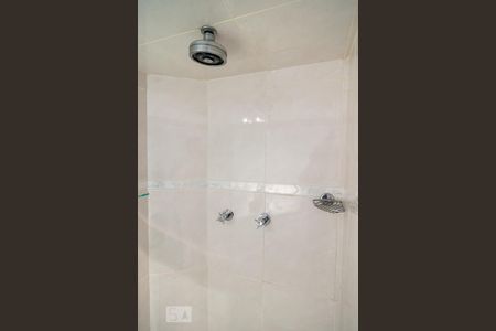 Casa à venda com 200m², 3 quartos e 6 vagasBanheiro Social