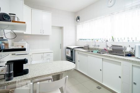 Casa à venda com 200m², 3 quartos e 6 vagasCozinha