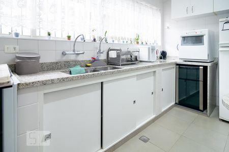 Casa à venda com 200m², 3 quartos e 6 vagasCozinha