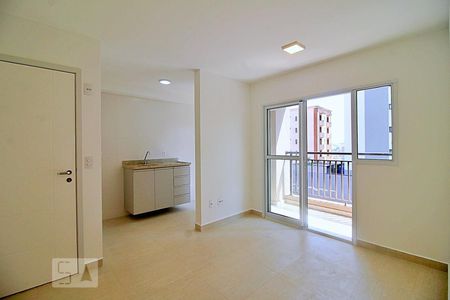 Sala de apartamento para alugar com 2 quartos, 50m² em Parque das Nações, Santo André