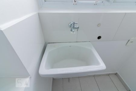 Apartamento para alugar com 42m², 1 quarto e sem vagaÁrea de Serviço