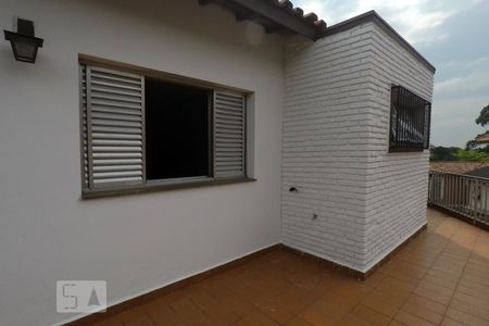 Casa para alugar com 300m², 3 quartos e 4 vagasTerraço