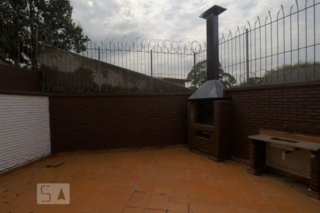 Casa para alugar com 300m², 3 quartos e 4 vagasQuintal