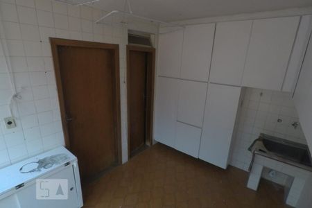 Casa para alugar com 300m², 3 quartos e 4 vagasÁrea de Serviço