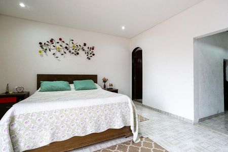 Suíte de casa para alugar com 4 quartos, 188m² em Jardim Monjolo, São Paulo