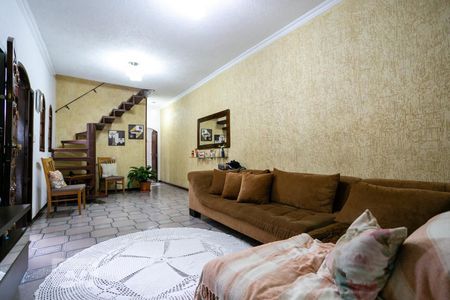 Sala de casa para alugar com 4 quartos, 188m² em Jardim Monjolo, São Paulo