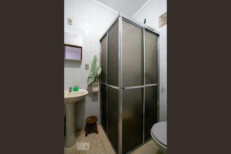 Casa para alugar com 188m², 4 quartos e 2 vagas Casa para alugar com 188m², 4 quartos e 2 vagasBanheiro de serviço