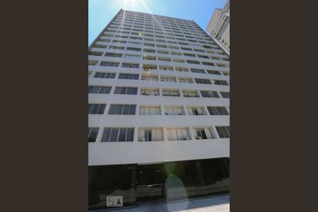 Apartamento para alugar com 130m², 2 quartos e 1 vaga Apartamento para alugar com 130m², 2 quartos e 1 vagaFachada