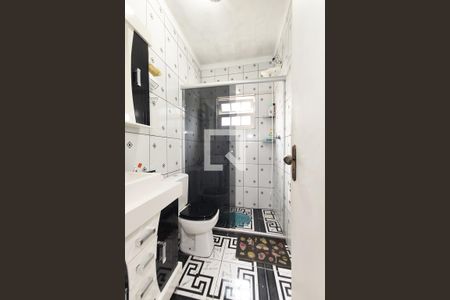 Casa à venda com 250m², 3 quartos e 3 vagas Casa à venda com 250m², 3 quartos e 3 vagasBanheiro 2