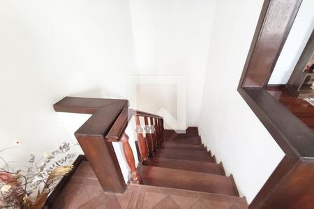 Escada de casa à venda com 3 quartos, 250m² em Cristo Rei, São Leopoldo