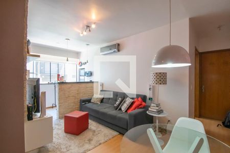 Sala de apartamento à venda com 2 quartos, 67m² em Ipanema, Porto Alegre