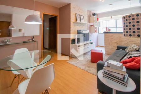 Sala de apartamento à venda com 2 quartos, 67m² em Ipanema, Porto Alegre