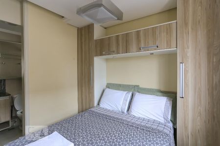 Suíte  de apartamento para alugar com 3 quartos, 92m² em Humaitá, Porto Alegre