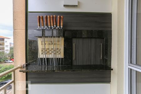 varanda de apartamento para alugar com 3 quartos, 92m² em Humaitá, Porto Alegre